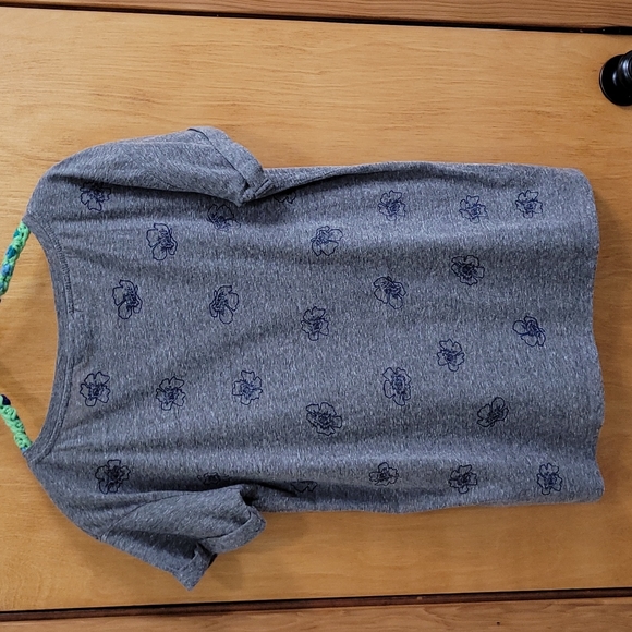 A Pea in the Pod maternity bundle - Picture 3 of 6